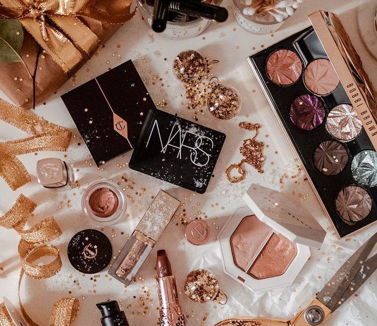 2024 Holiday Gift Guides: Beauty Artist - Makeup By Ana B